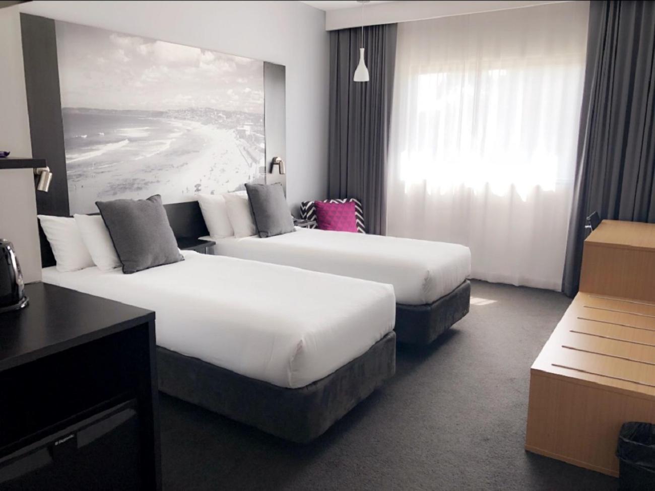 Mercure Newcastle Airport Exterior foto